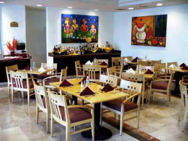 Quality Inn Monterrey La Fe Guadalupe  Exterior foto